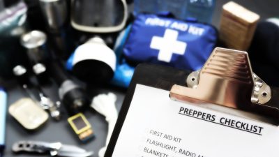 Prepper Checklist.pdf - Google Drive | Prepper, Emergency preparedness ...